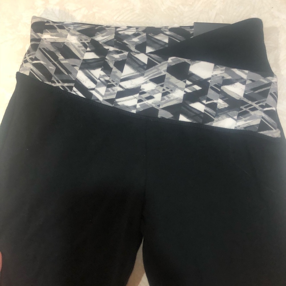 Victoria’s Secret yoga pants